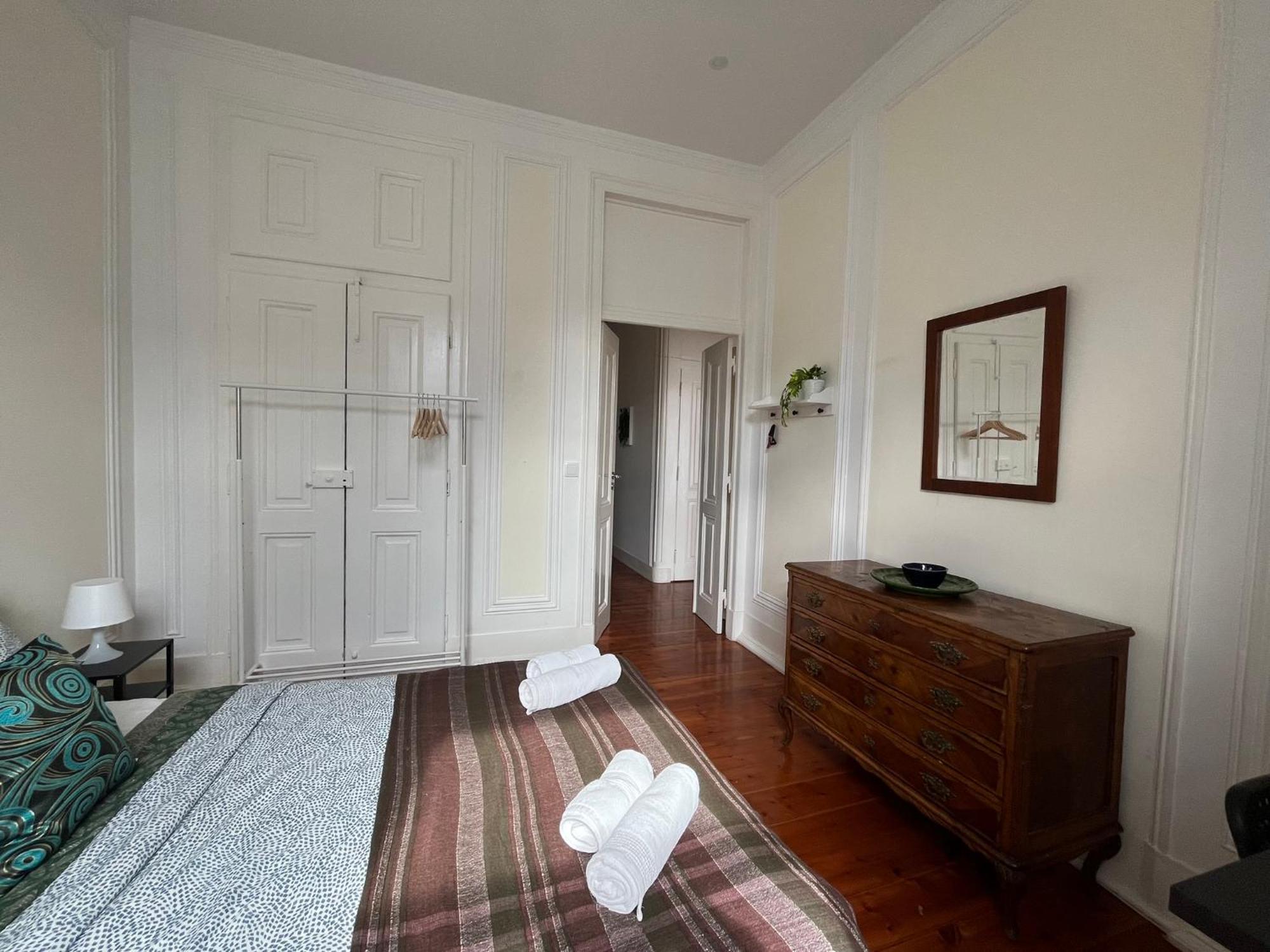 Quarto No Apartamento Pombal Lisboa Buitenkant foto